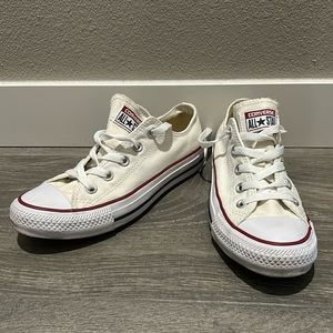 ⭐️ Converse All Star ⭐️ Low Top White Shoes